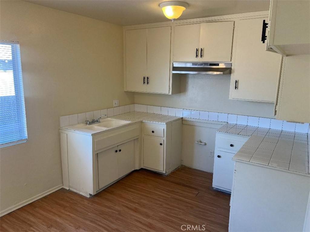 Apartment for rent at 1451 W 105th St #2, Los Angeles, CA 90047