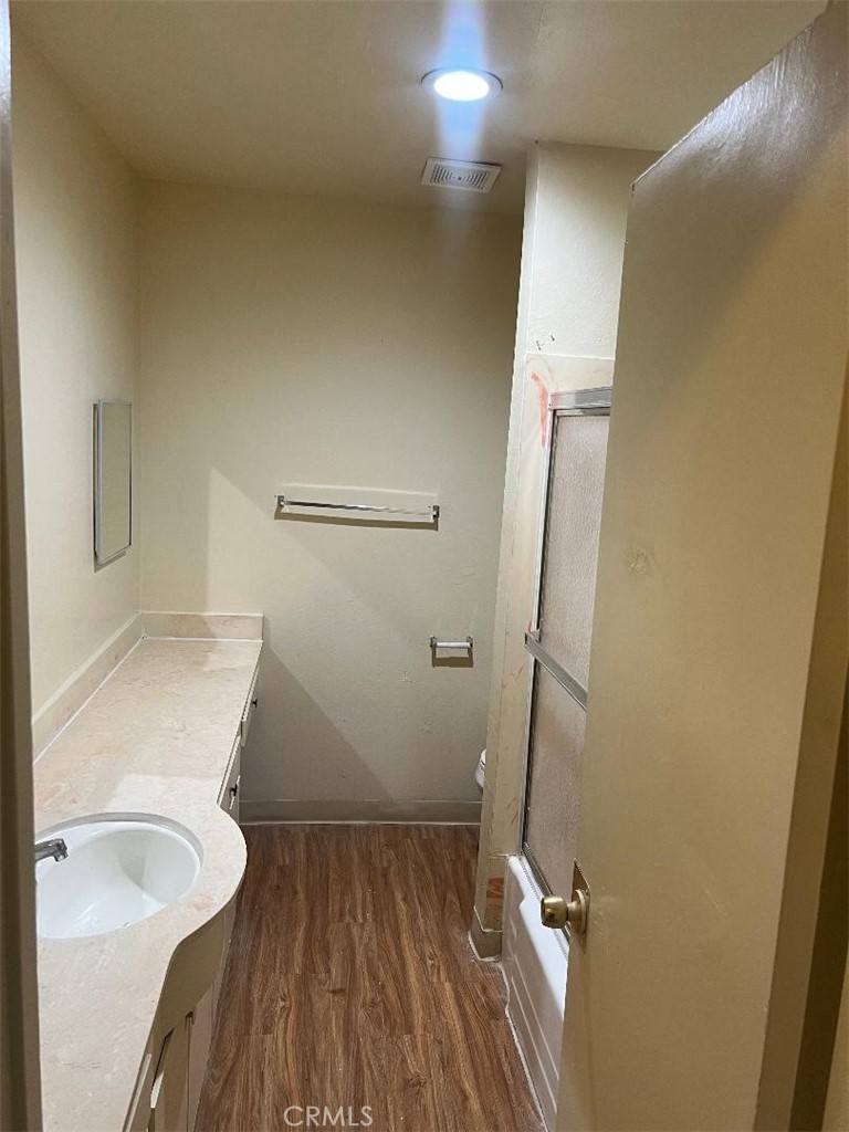 Apartment for rent at 1451 W 105th St #2, Los Angeles, CA 90047