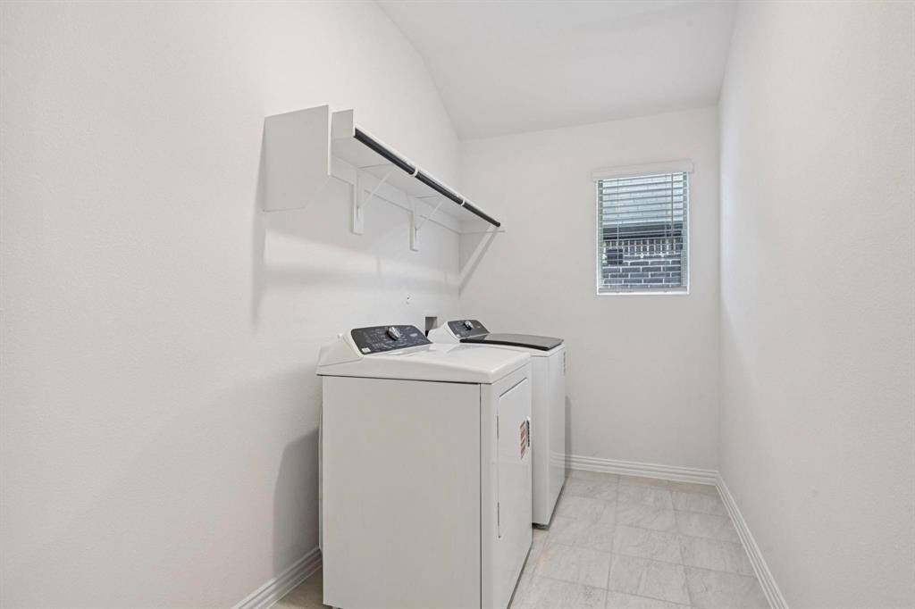 Apartment for rent at 700 London Town Lane #700, McKinney, TX 75071