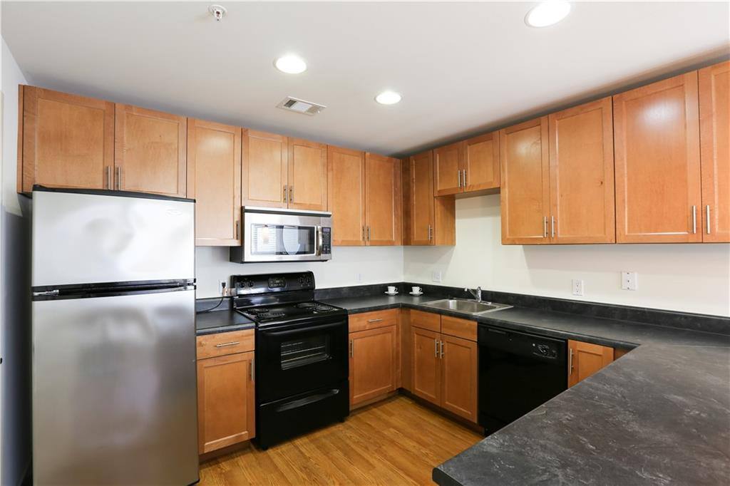 Townhouse for rent at 711 W 32nd St #146, Austin, TX 78705