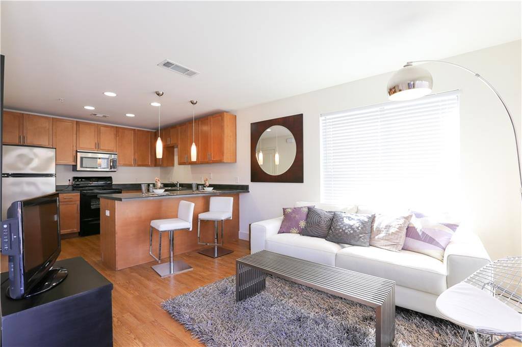 Townhouse for rent at 711 W 32nd St #146, Austin, TX 78705