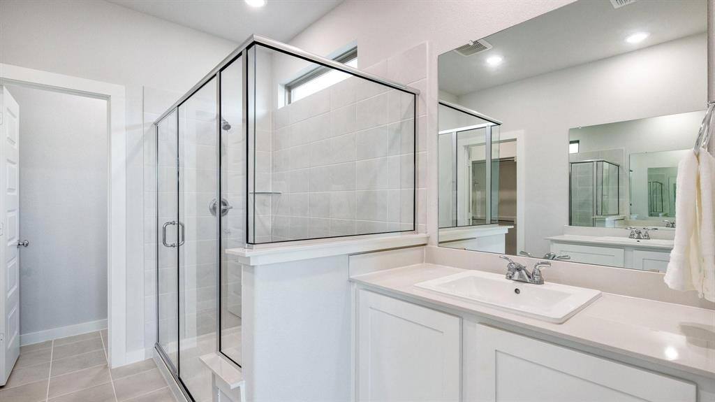 Apartment for rent at 4712 Hunter Hurst Dr, McKinney, TX 75071