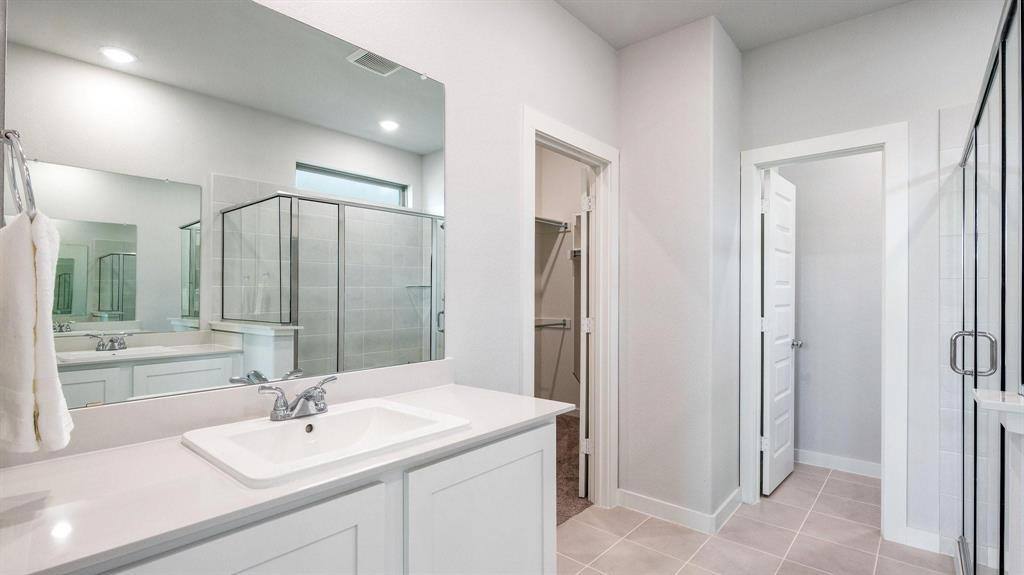 Apartment for rent at 4712 Hunter Hurst Dr, McKinney, TX 75071