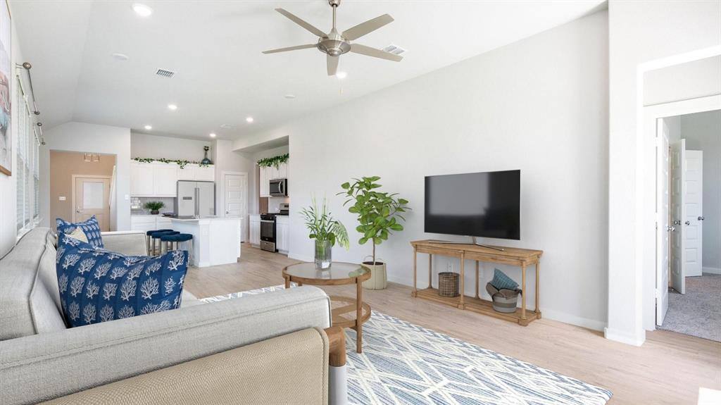 Apartment for rent at 4712 Hunter Hurst Dr, McKinney, TX 75071