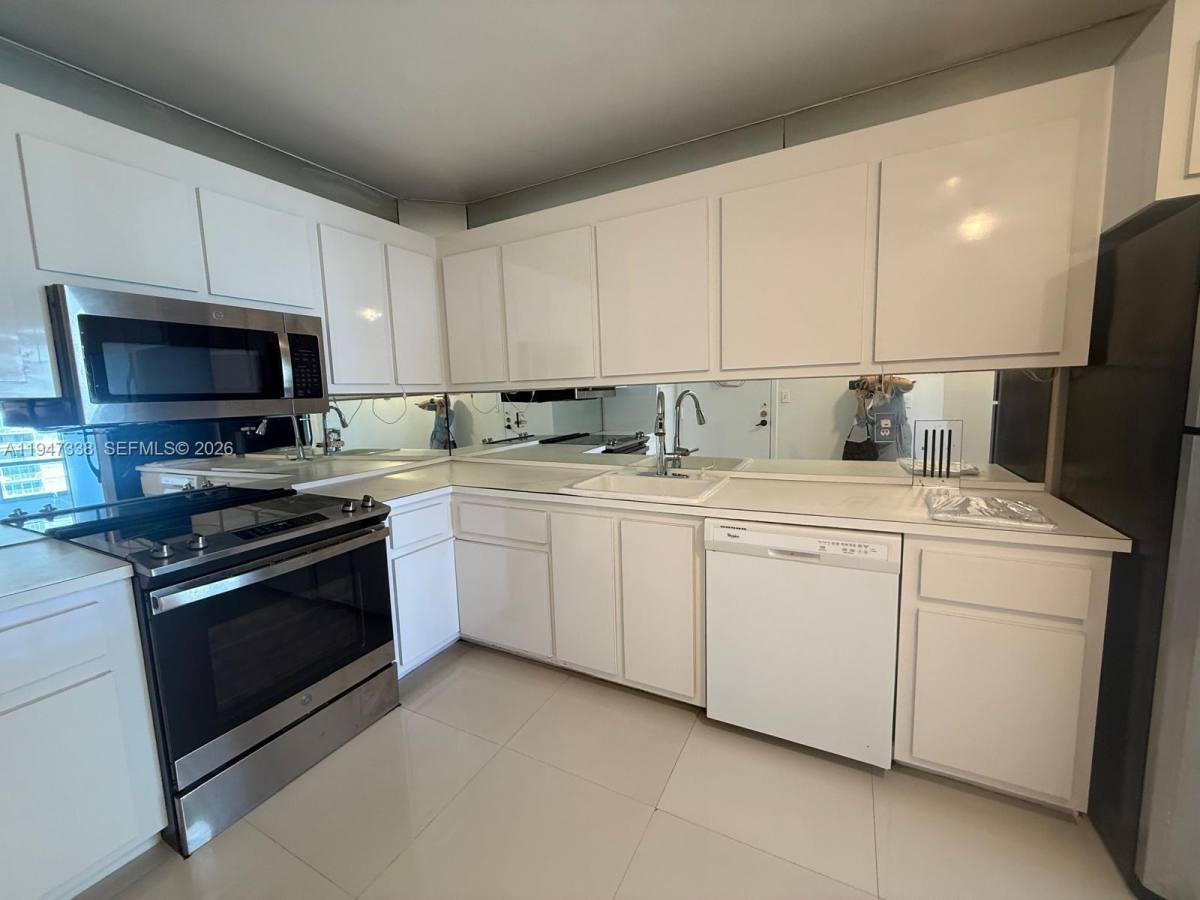 Apartment for rent at 5750 Collins Ave #575010F, Miami Beach, FL 33140