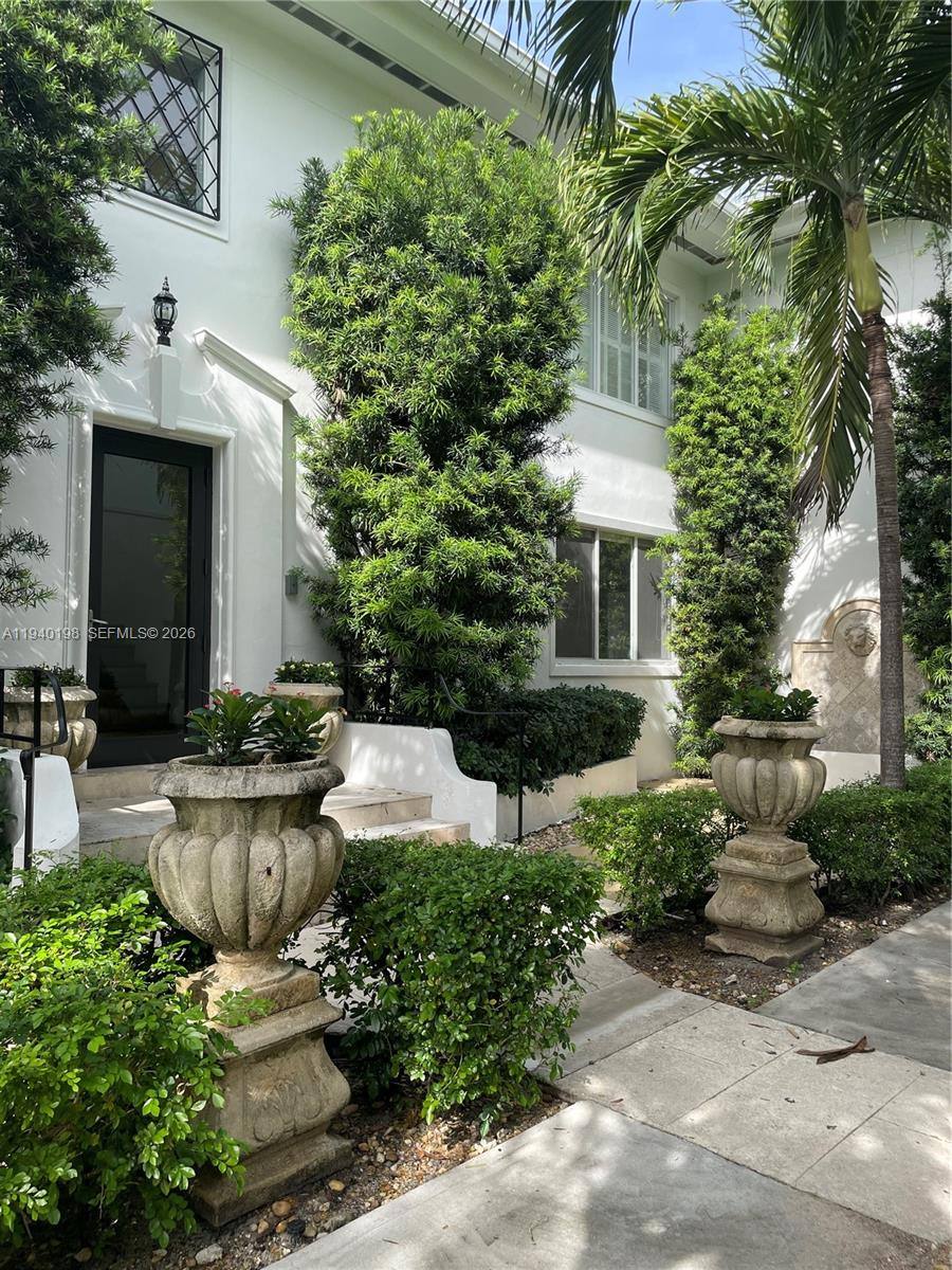 Apartment for rent at 3921 Meridian Ave #39211A, Miami Beach, FL 33140