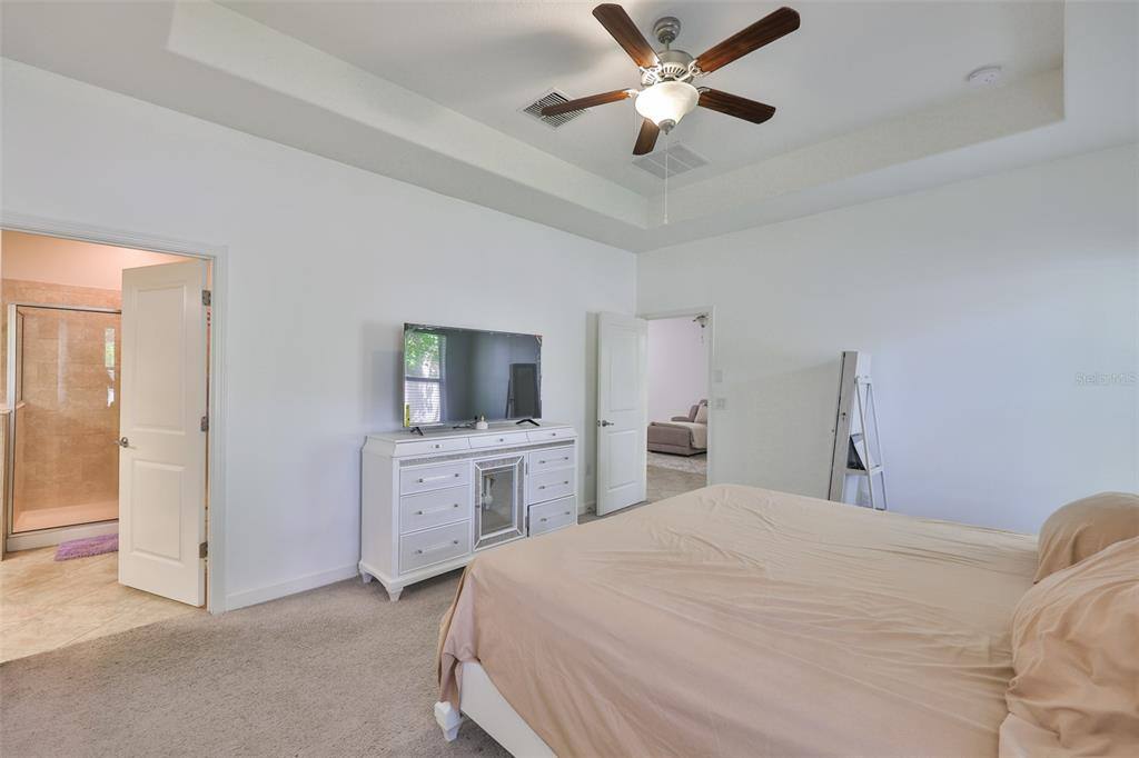Apartment for rent at 11915 Twilight Darner Place, Riverview, FL 33569