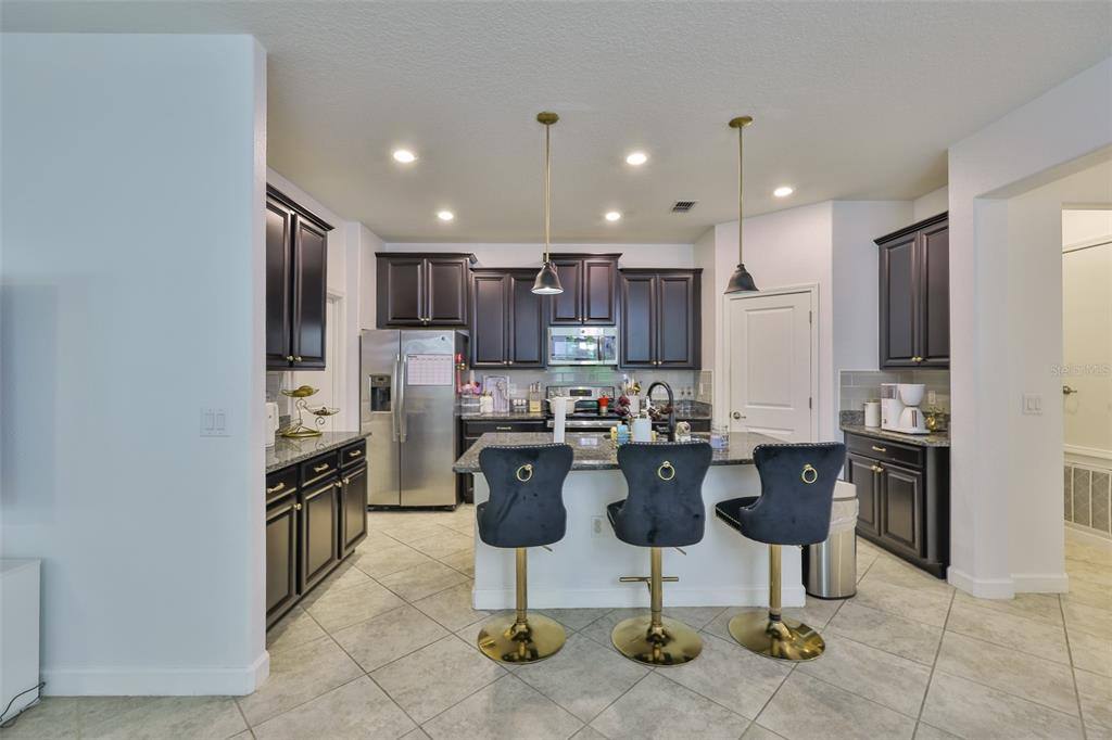 Apartment for rent at 11915 Twilight Darner Place, Riverview, FL 33569