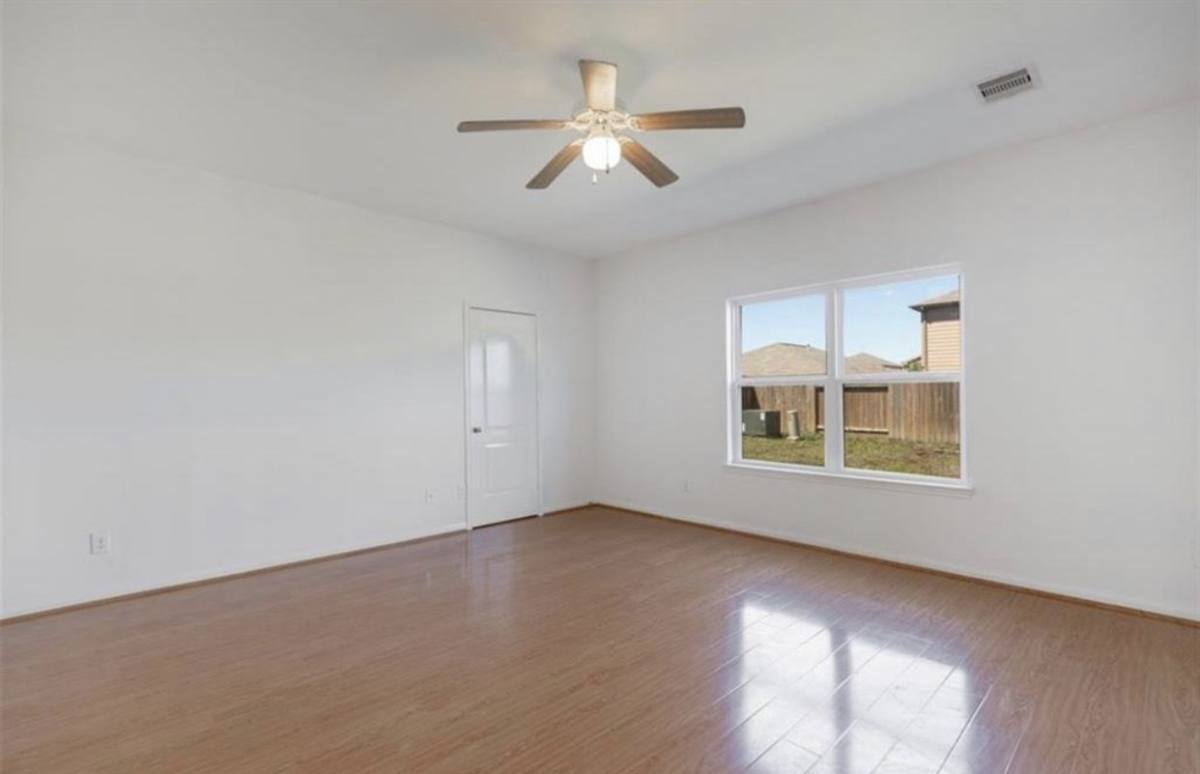 Apartment for rent at 20527 Faith Millstream Dr, Humble, TX 77338