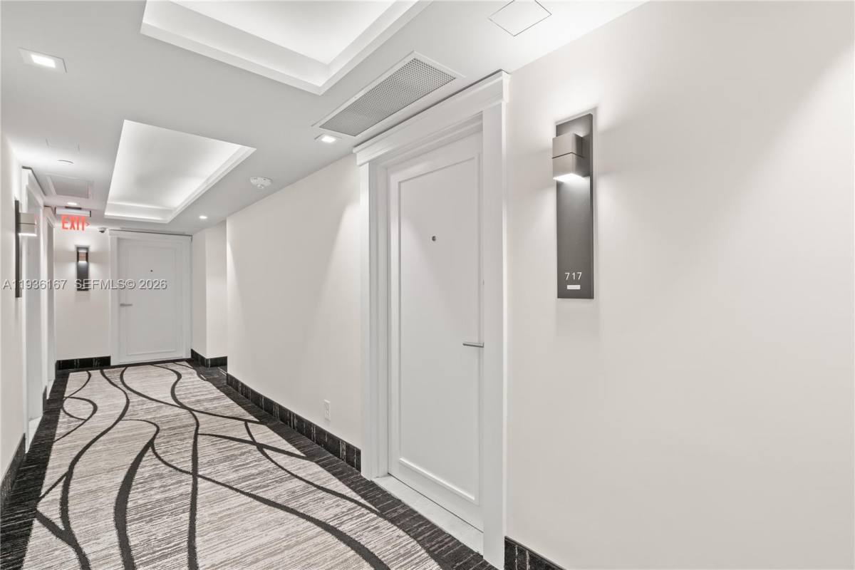 Apartment for rent at 3180 S Ocean Dr #717, Hallandale, FL 33009