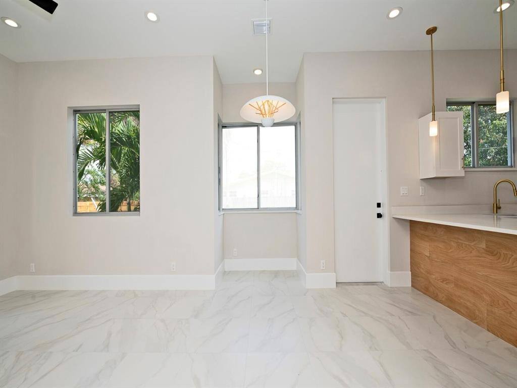Apartment for rent at 560 NW 12th St #560, Fort Lauderdale, FL 33311