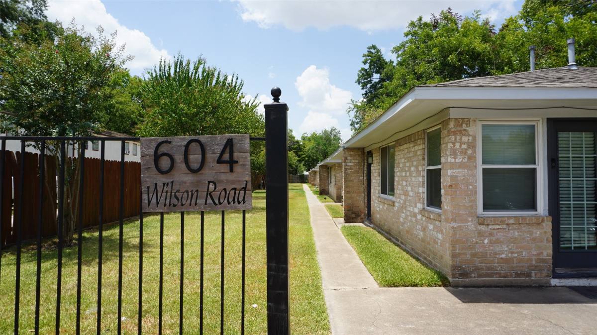 Apartment for rent at 604 Wilson Rd #604-8, Humble, TX 77338