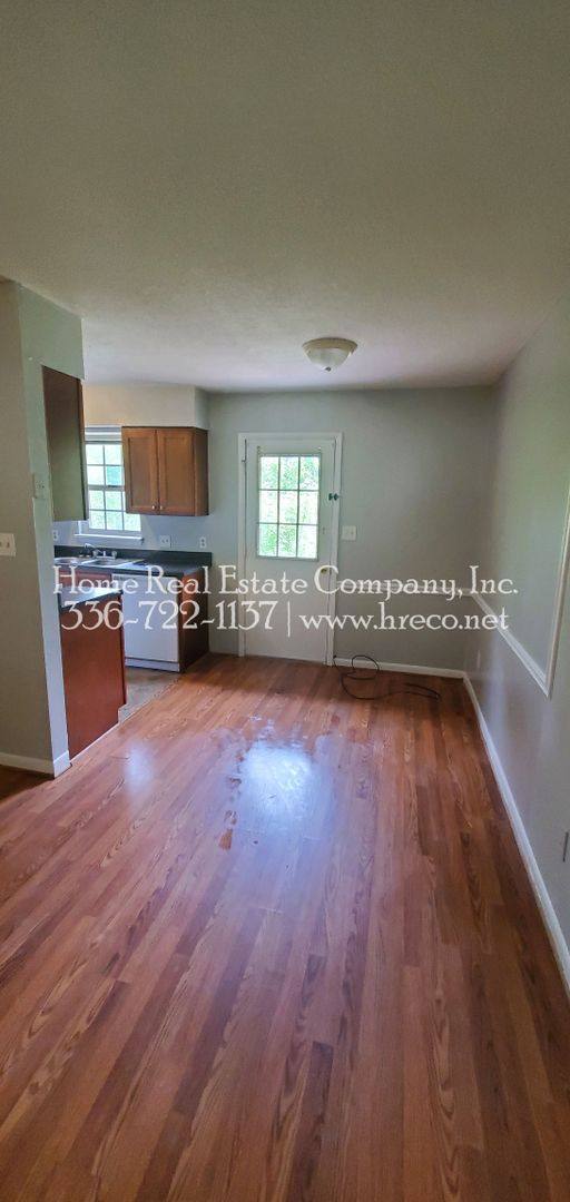 Apartment for rent at 3463 Valley Rd, Winston Salem, NC 27106