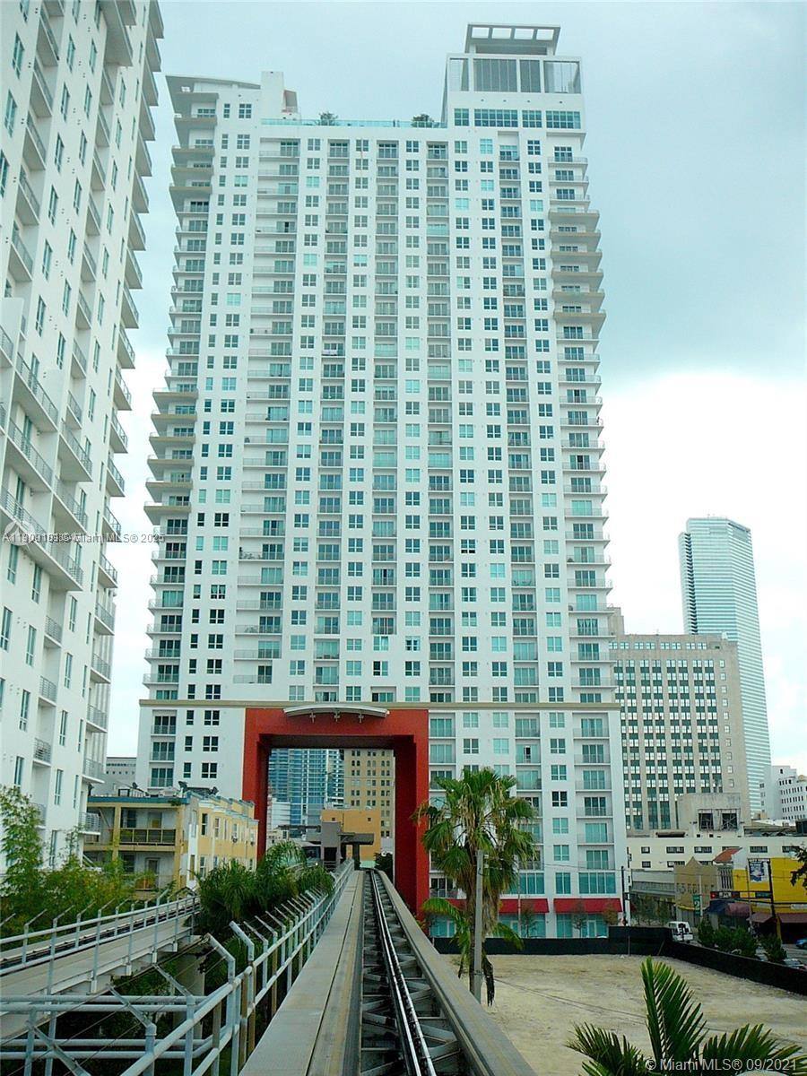 Apartment for rent at 133 NE 2nd Ave #617, Miami, FL 33132