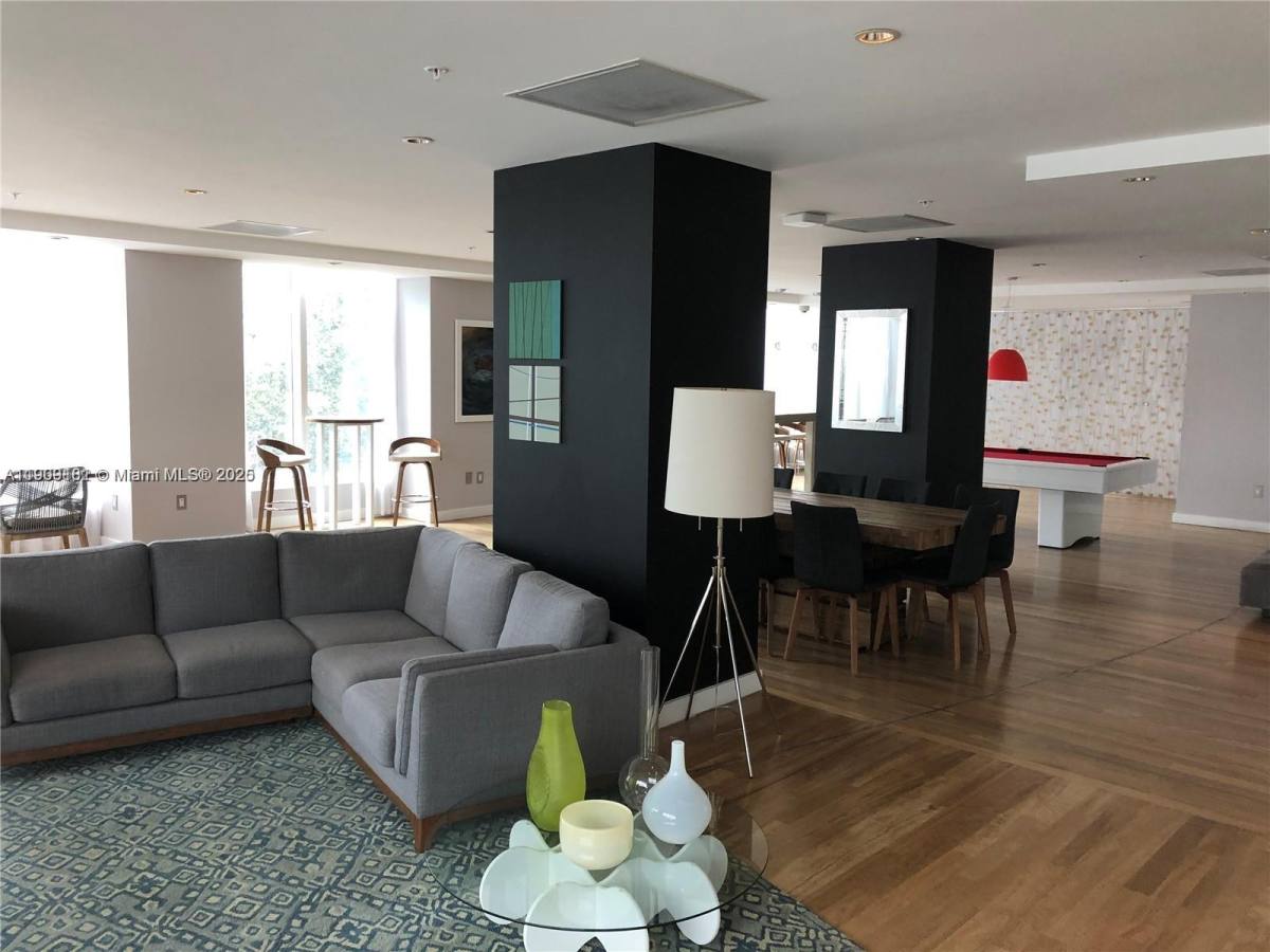 Apartment for rent at 133 NE 2nd Ave #617, Miami, FL 33132