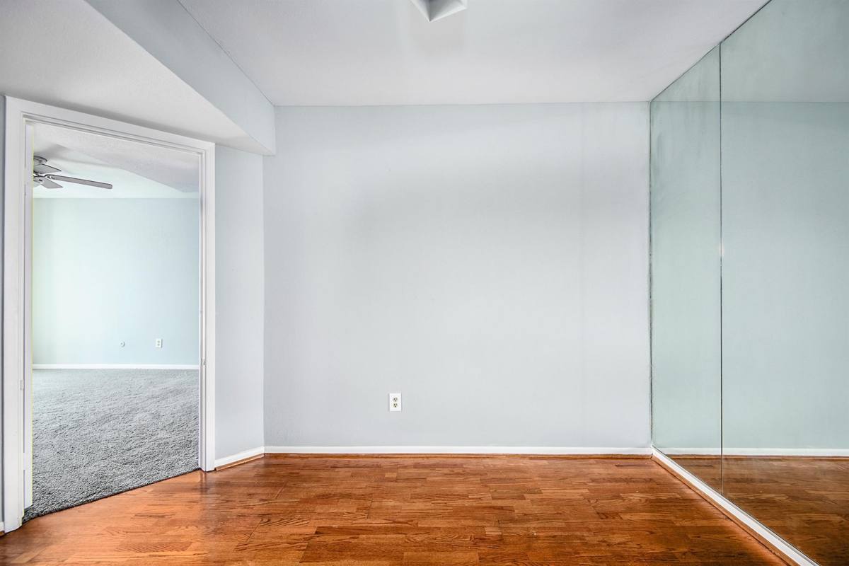 Condo for rent at 3085 Walnut Bend Lane #35, Houston, TX 77042