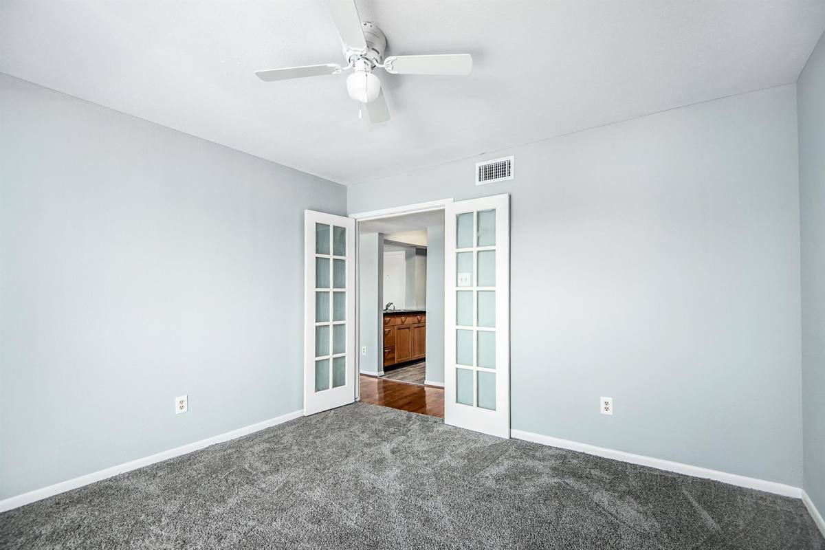 Condo for rent at 3085 Walnut Bend Lane #35, Houston, TX 77042