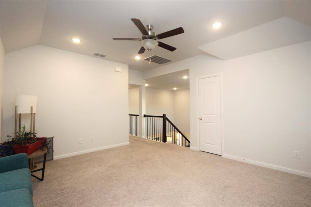 Apartment for rent at 3810 Honeycomb Hollow, Melissa, TX 75454