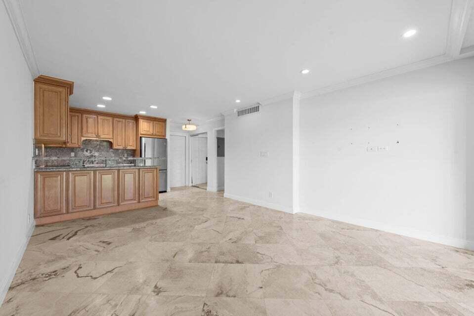 Apartment for rent at 451 Greensward Lane #451201B, Delray Beach, FL 33445