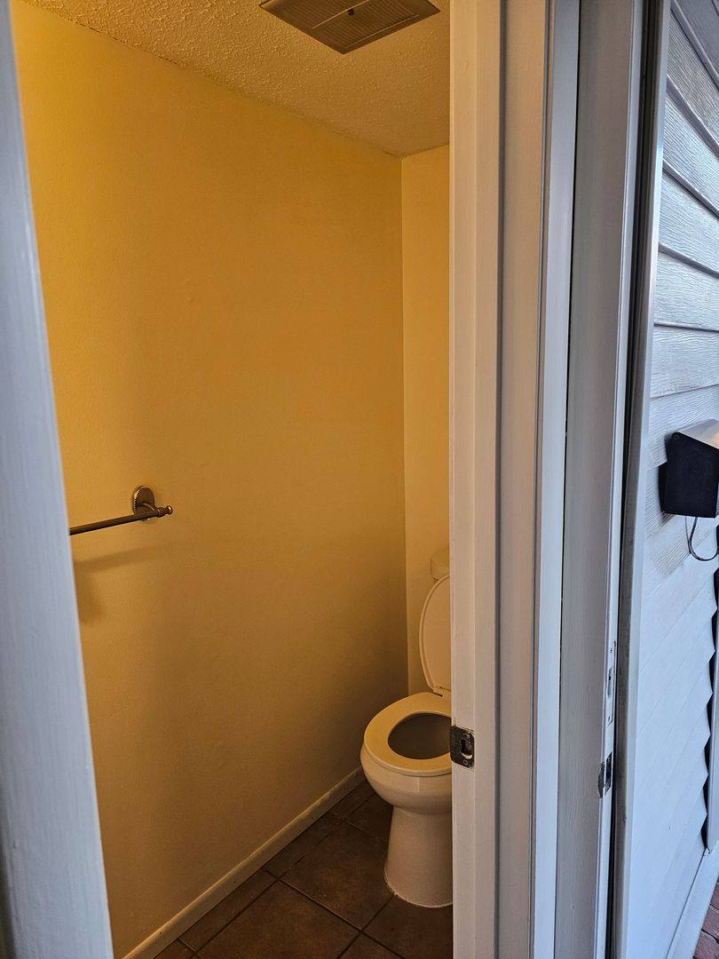 Townhouse for rent at 59 Knollwood Circle, Savannah, GA 31419