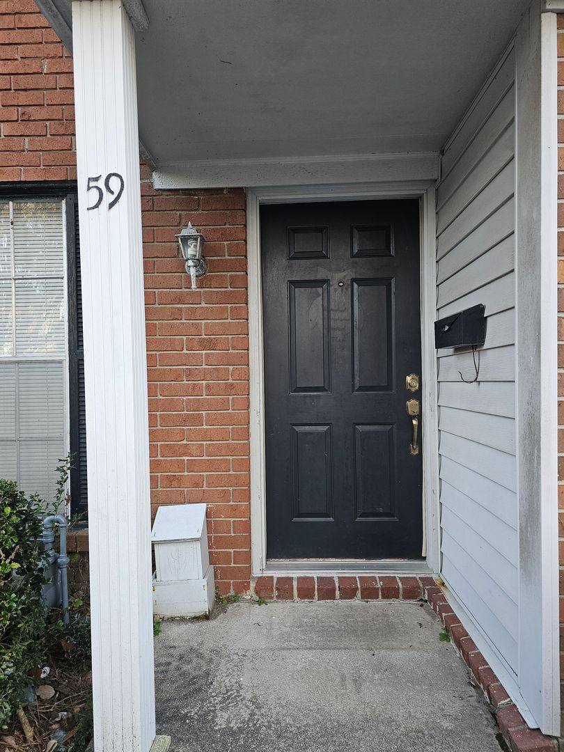 Townhouse for rent at 59 Knollwood Circle, Savannah, GA 31419