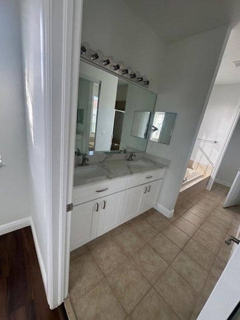 House for rent at 2502 N Dixie Highway 49, Lake Worth Beach, FL 33460