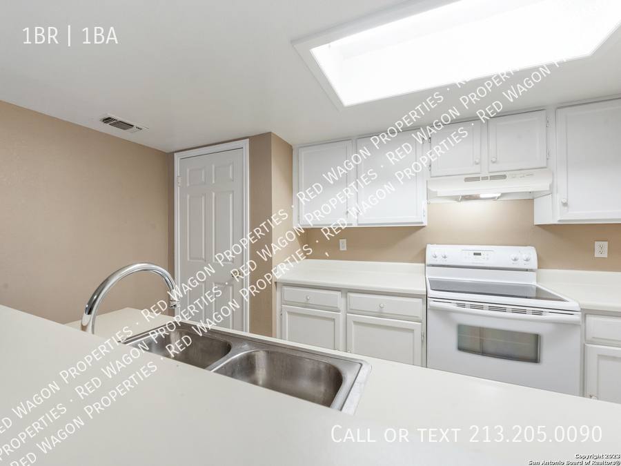 Apartment for rent at 11610 Vance Jackson Road413, San Antonio, TX 78230