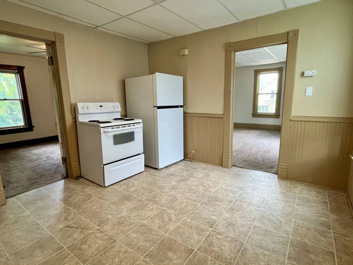 Apartment for rent at 1202 Prospect Ave, Wausau, WI 54403