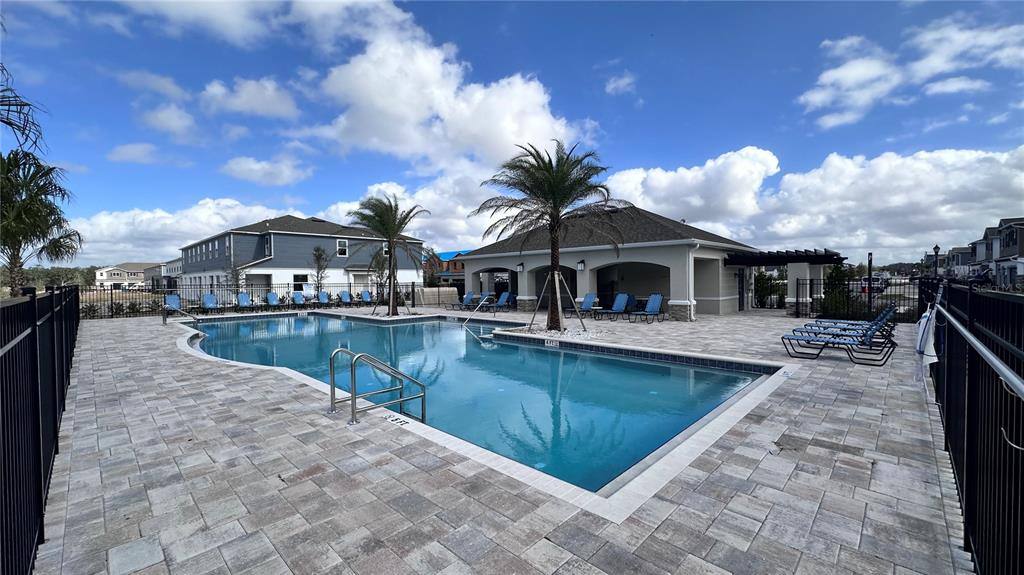Townhouse for rent at 4424 Campsite Loop, Orlando, FL 32824