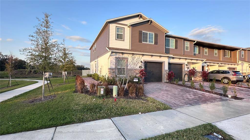 Townhouse for rent at 4424 Campsite Loop, Orlando, FL 32824