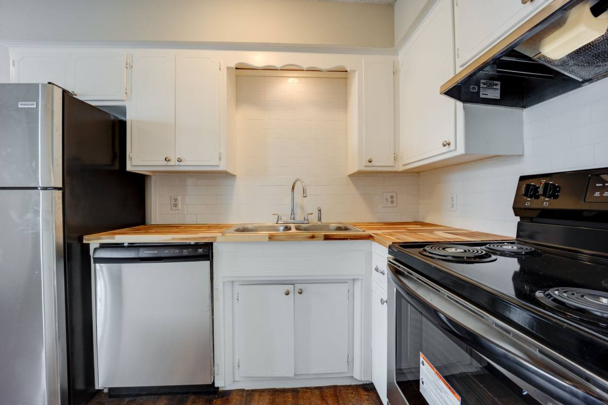 Apartment for rent at 5401 Jenny Lind Rd, Fort Smith, AR 72901