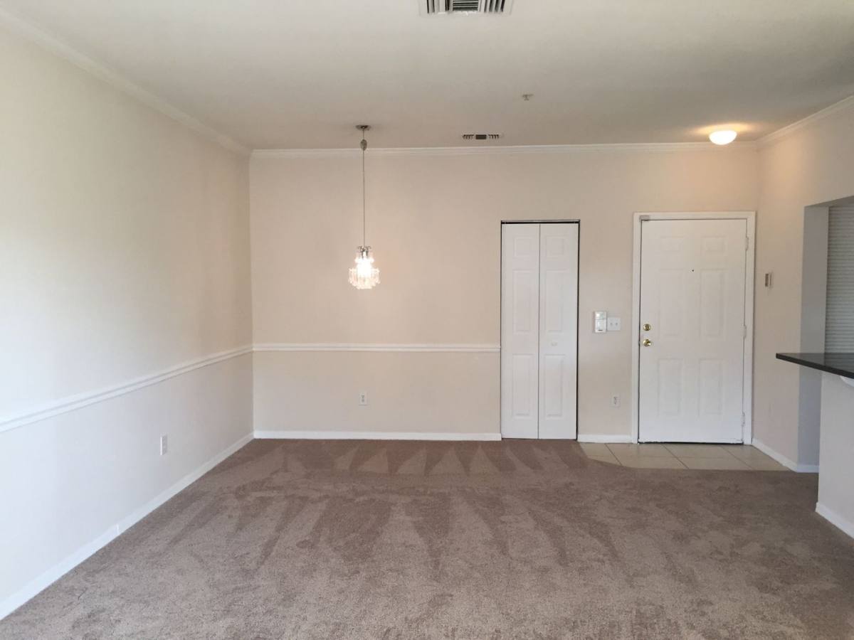 Apartment for rent at 3719 Conroy Rd, Orlando, FL 32839