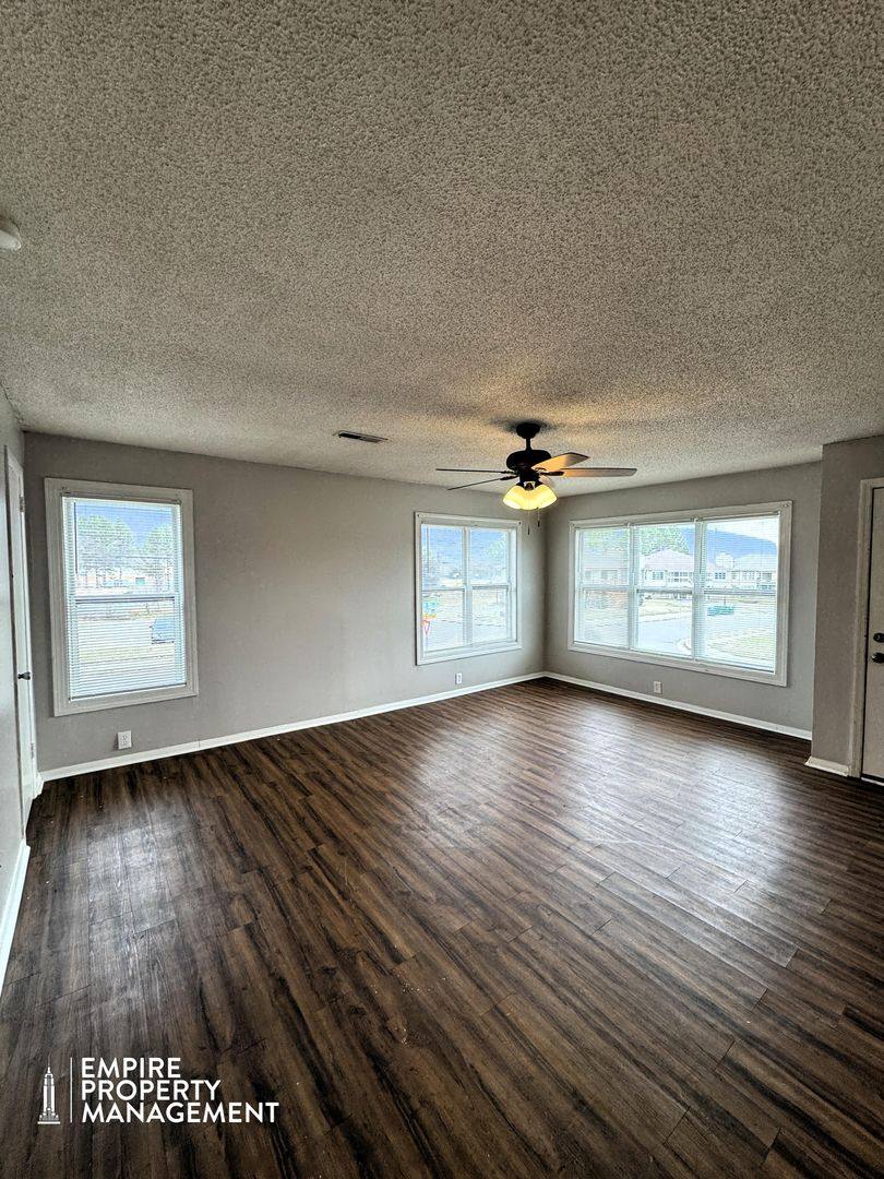 Apartment for rent at 2710 Lantern Walk SE, Huntsville, AL 35803