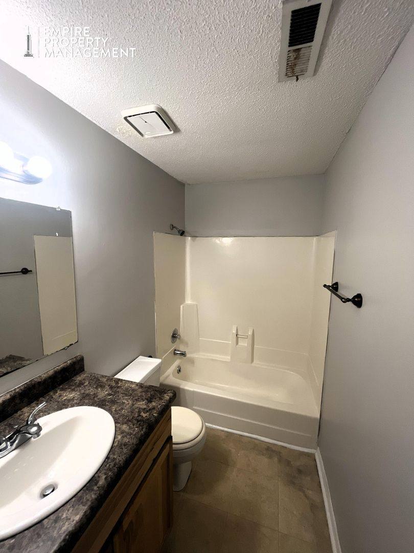 Apartment for rent at 2710 Lantern Walk SE, Huntsville, AL 35803