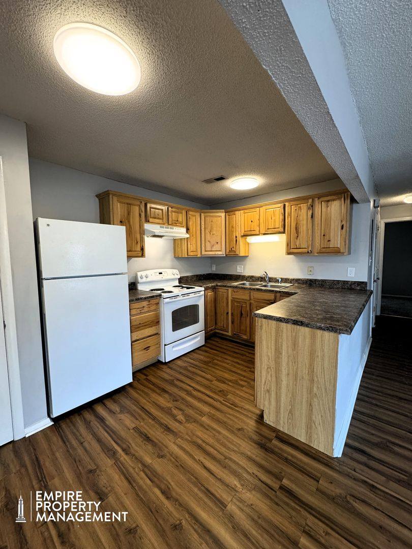 Apartment for rent at 2710 Lantern Walk SE, Huntsville, AL 35803