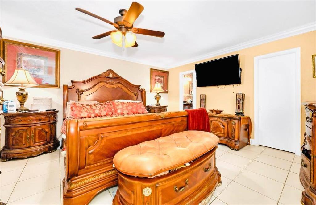 Apartment for rent at 5101 SW 6th Place, Pompano Beach, FL 33068