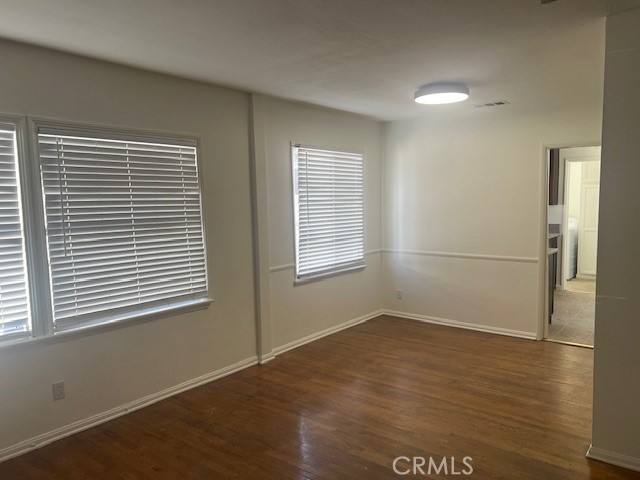 Apartment for rent at 17652 Delano St, Encino, CA 91316