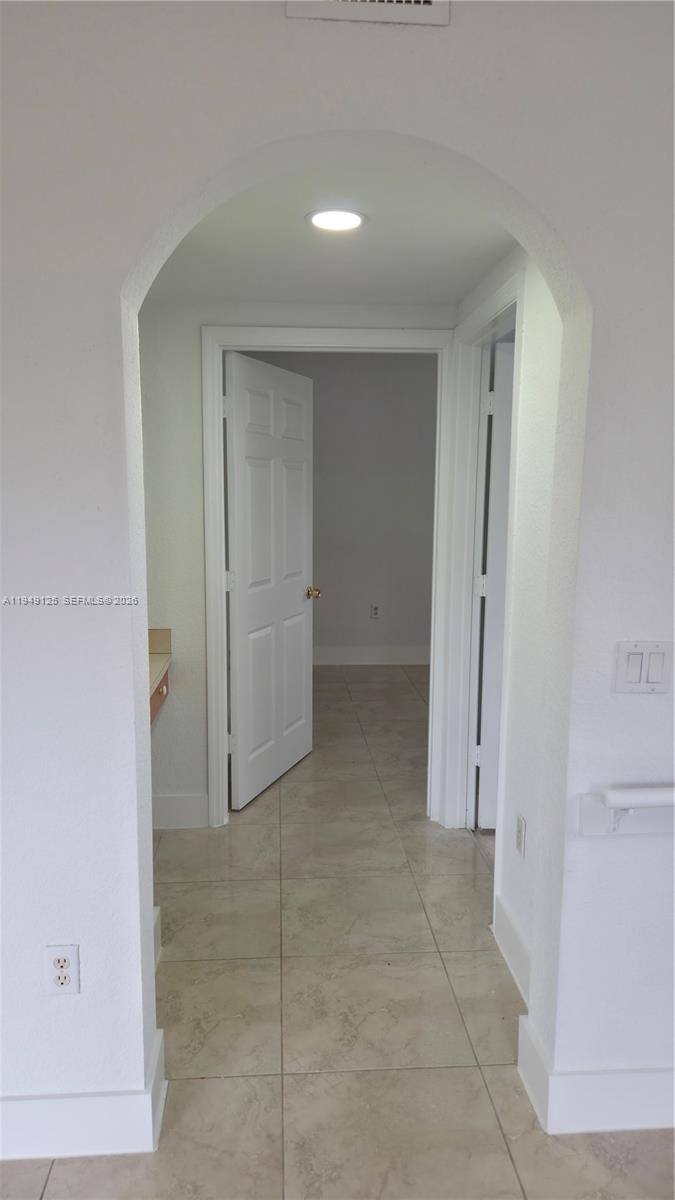 Apartment for rent at 2101 Belmont Lane, Pompano Beach, FL 33068