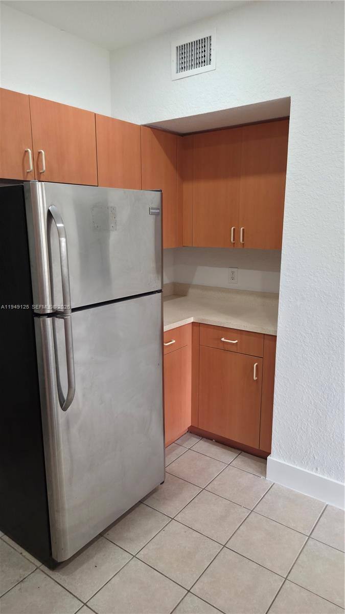 Apartment for rent at 2101 Belmont Lane, Pompano Beach, FL 33068