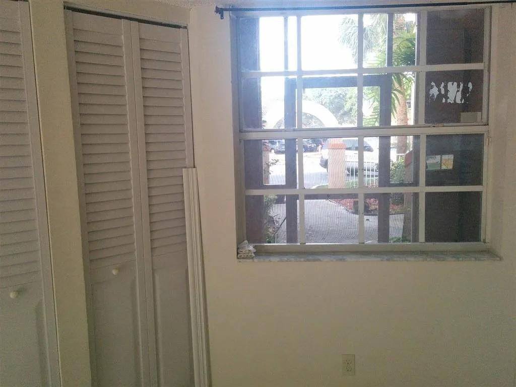 Apartment for rent at 334 SW 86th Ave #102, Hollywood, FL 33025