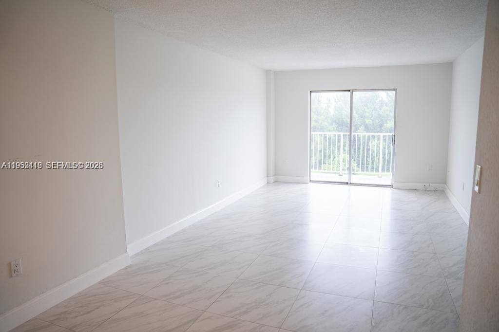 Apartment for rent at 16465 NE 22nd Ave #619, North Miami Beach, FL 33160