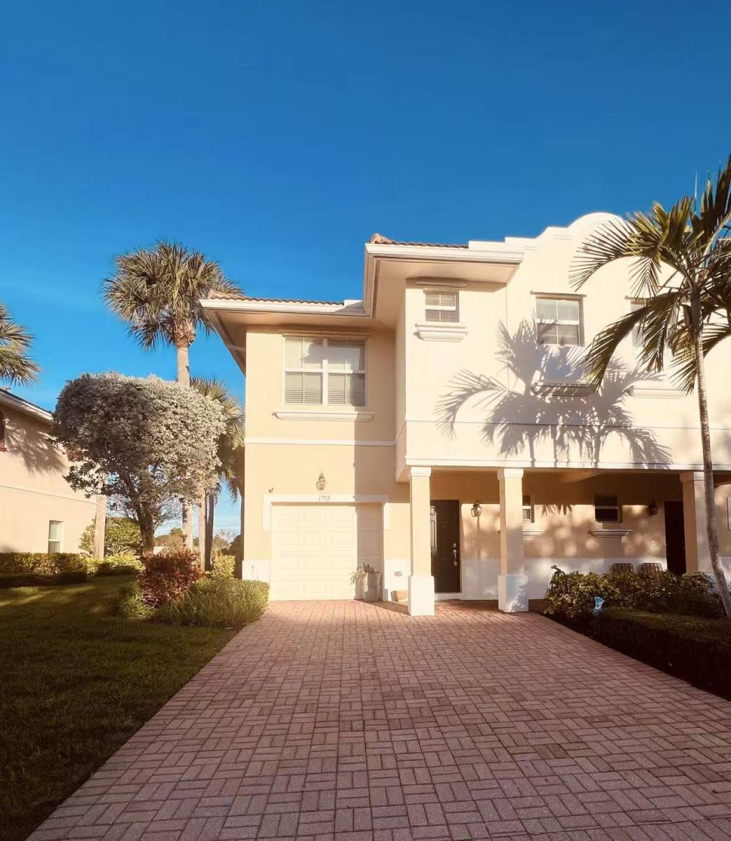 Apartment for rent at 1792 Via Sofia, Boynton Beach, FL 33426