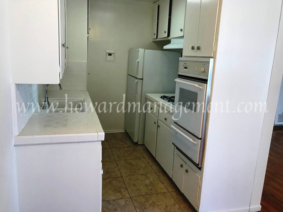 Apartment for rent at 1405 Barry Ave, Los Angeles, CA 90025