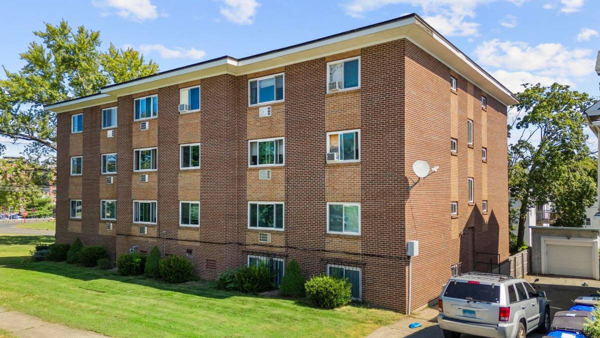 Apartment for rent at 142 S Main St, Middletown, CT 06457