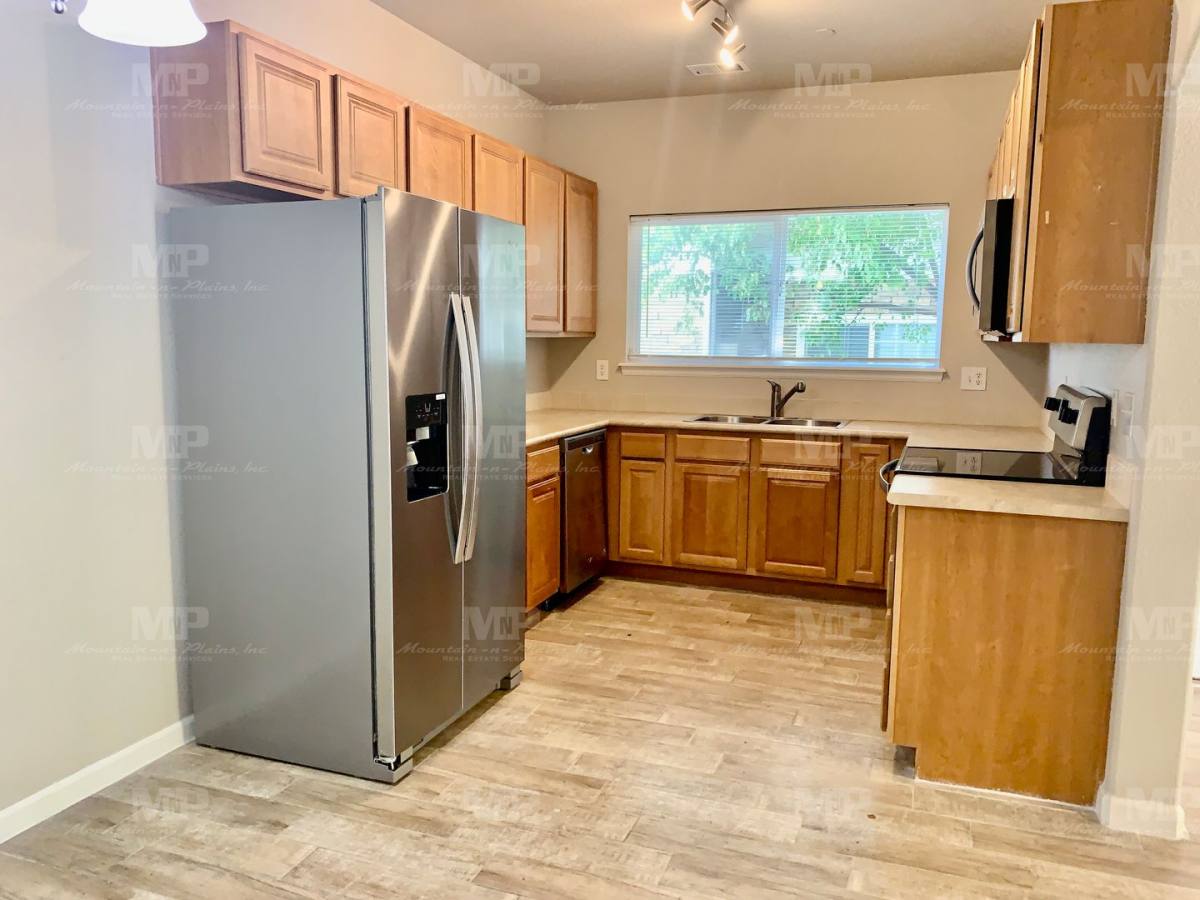 Condo for rent at 4825 Hahns Peak Dr, Loveland, CO 80538