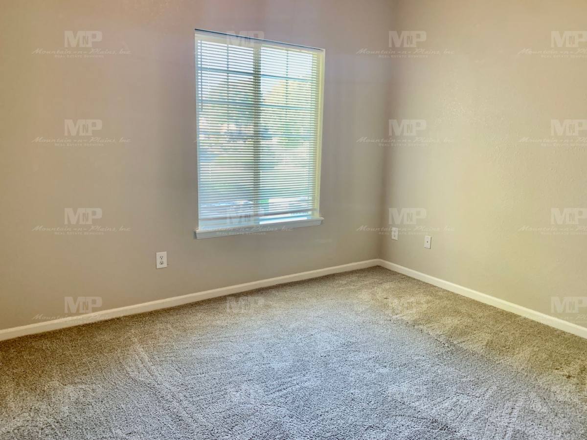 Condo for rent at 4825 Hahns Peak Dr, Loveland, CO 80538