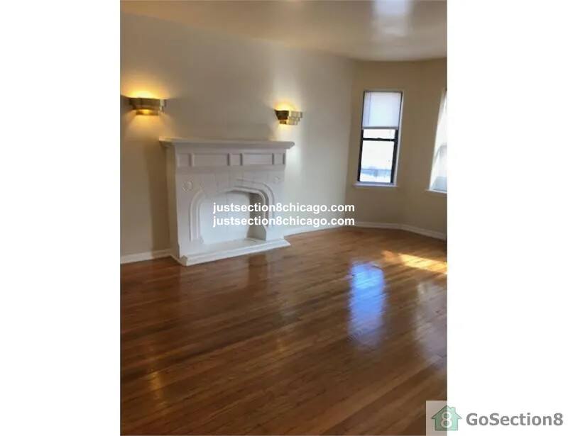Apartment for rent at 234 N Pine Ave, Chicago, IL 60644