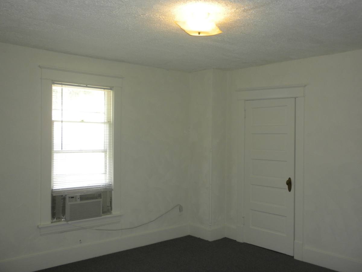 Apartment for rent at 408 N Eighth St, Columbia, MO 65201