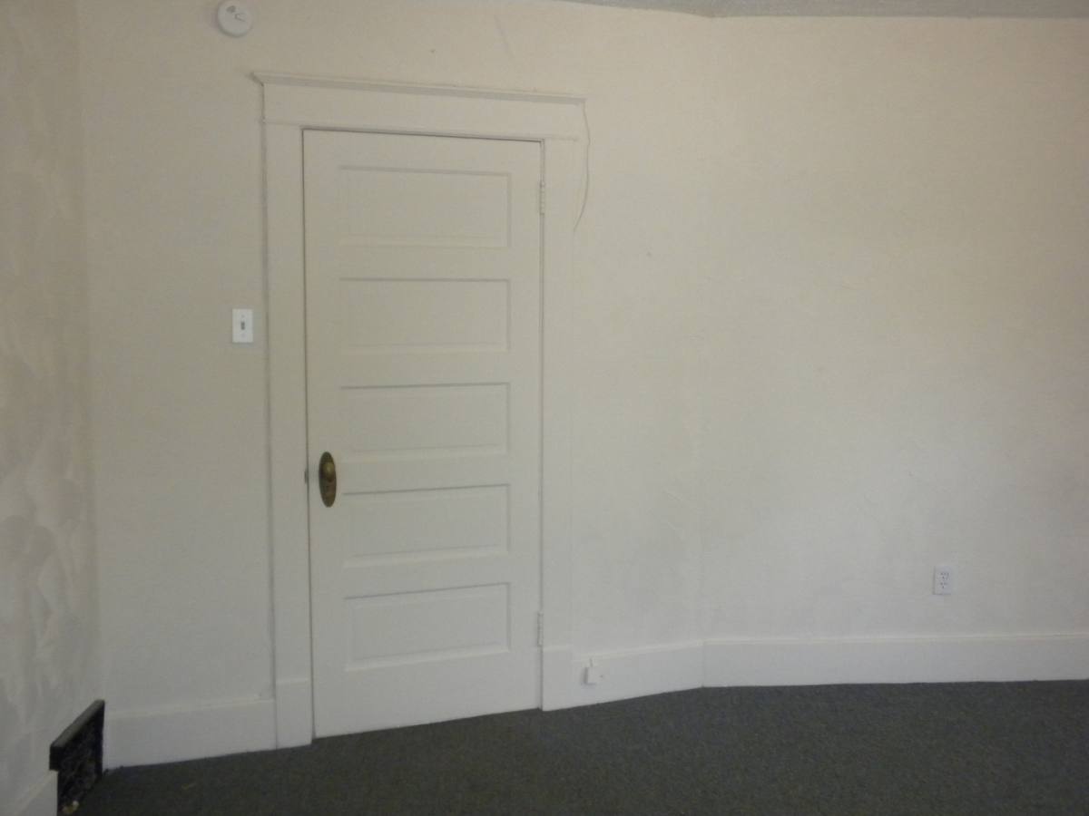 Apartment for rent at 408 N Eighth St, Columbia, MO 65201