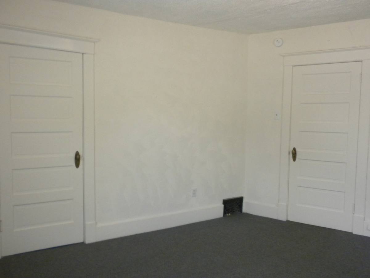 Apartment for rent at 408 N Eighth St, Columbia, MO 65201